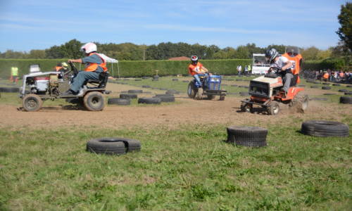 miniature de recherche : Enduro amateur tracteurs-tondeuses