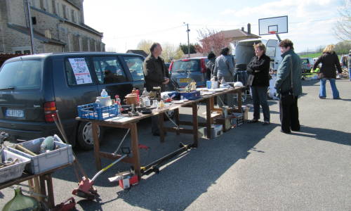 miniature de recherche : Vide Grenier du sou des écoles - BEAUPONT